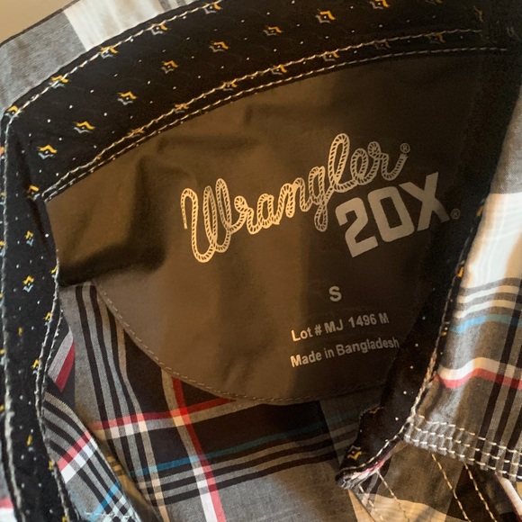 Wrangler Men's Casual Plaid Shirt - Black, Red, and White - Picture 2 of 7